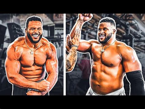 Unveiling Aaron Donald's Bench Press Stats: How Much Can This NFL Star Lift?